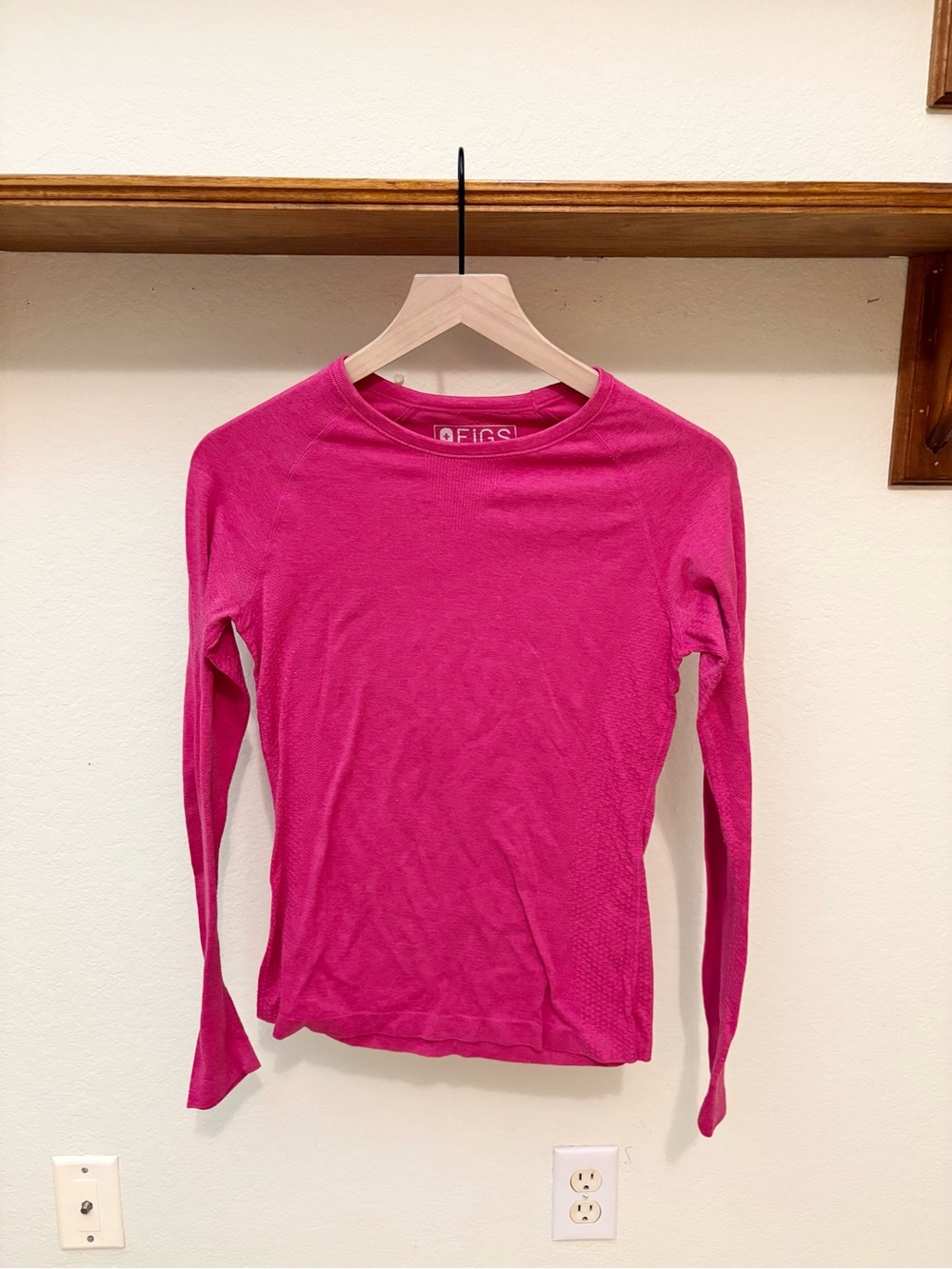 FIGS Women's Long-Sleeve Top Size XS